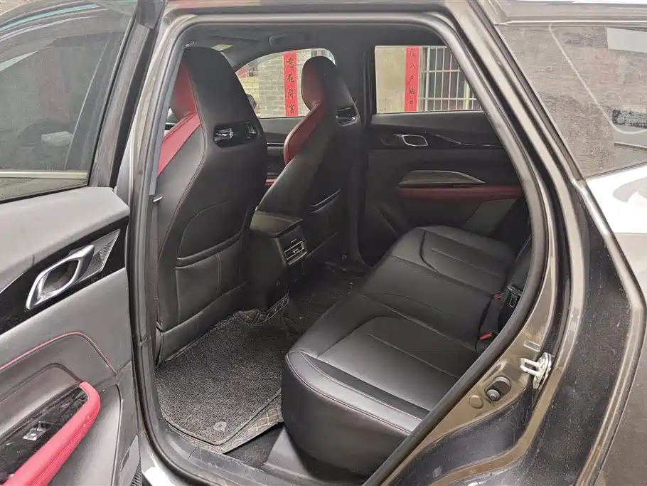 CHANGAN CHANGAN AUCHAN Z6