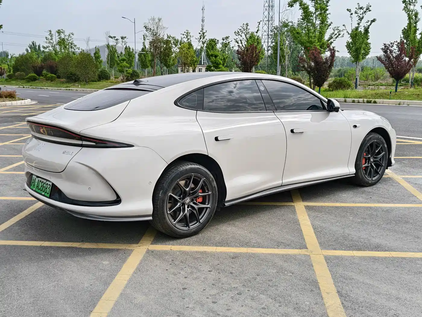 ZHIJI AUTOMOBILE ZHIJI L6