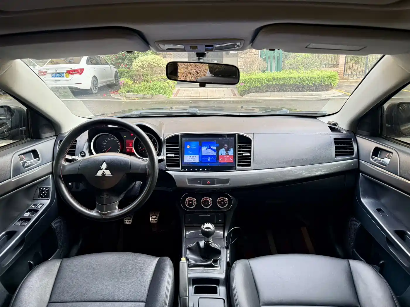Mitsubishi Lancer EX 2012 Zhishang 1.8L Manual Luxury фото 5
