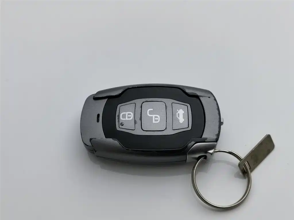 BYD Song 2016 Unrivaled Edition 1.5TI Manual Elite Edition фото 19
