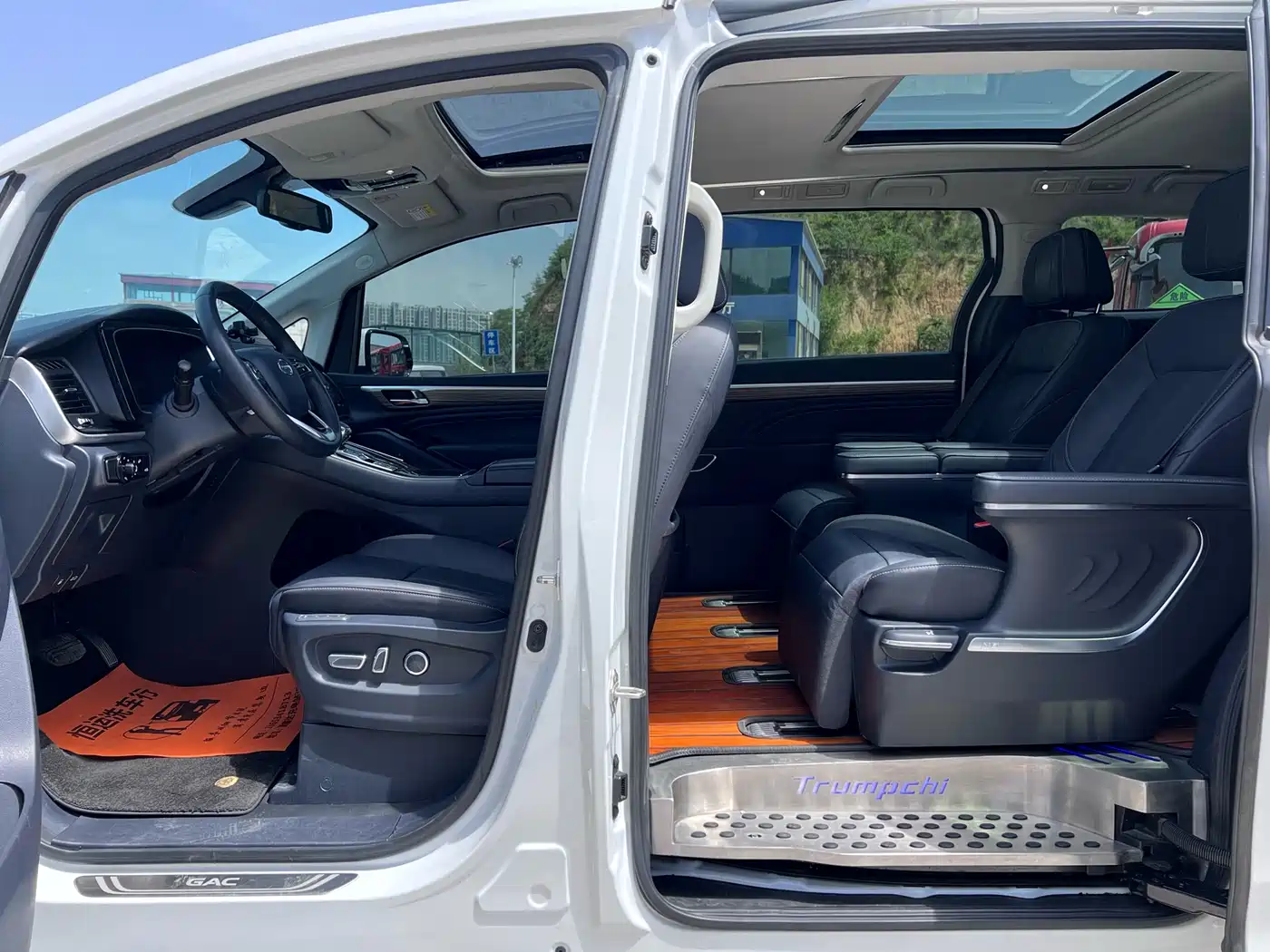 GAC Trumpchi Trumpchi M8 2023 Master Series 390T Ultimate Edition фото 9