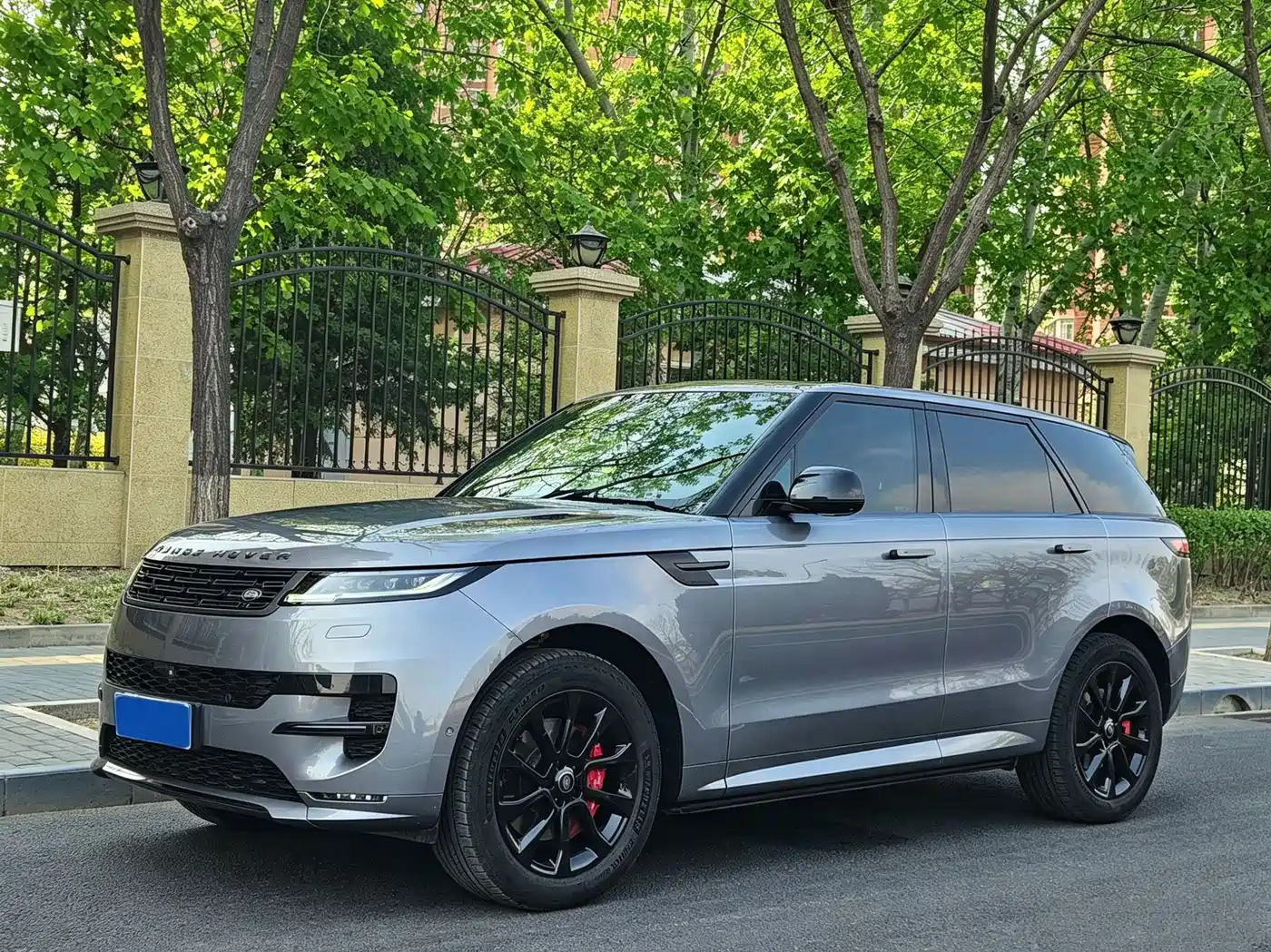 Land Rover Range Rover Sport 2023 400PS Dynamic SE