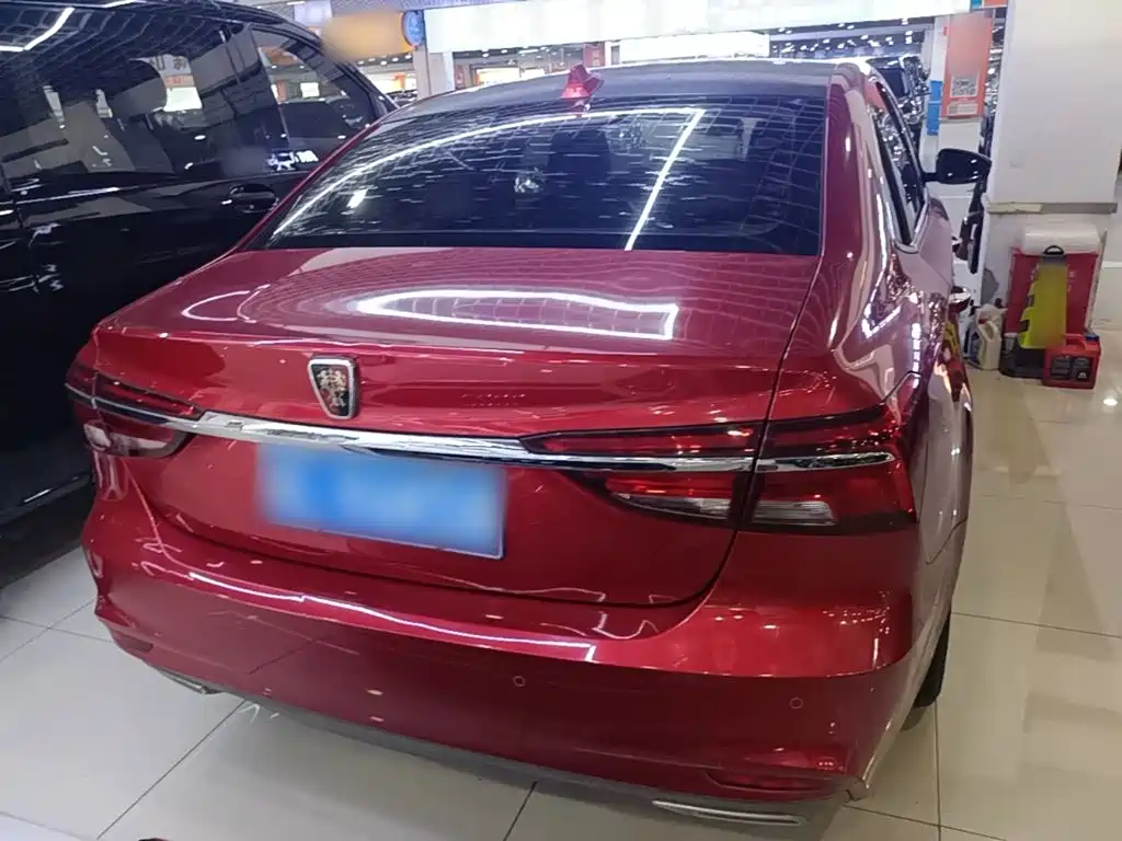 Roewe i6 2018 2017 20T Auto Internet Smart Premium Edition