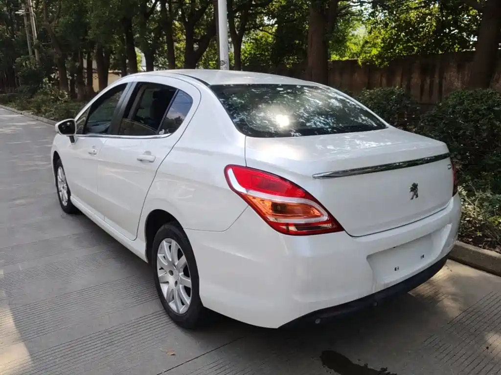 Peugeot 308 2017 2014 Model Joy Edition Classic 1.6L Manual Superior Style
