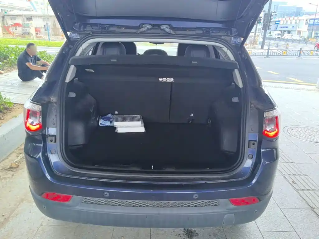 Jeep Compass 2020 2019 220T Automatic Family Edition