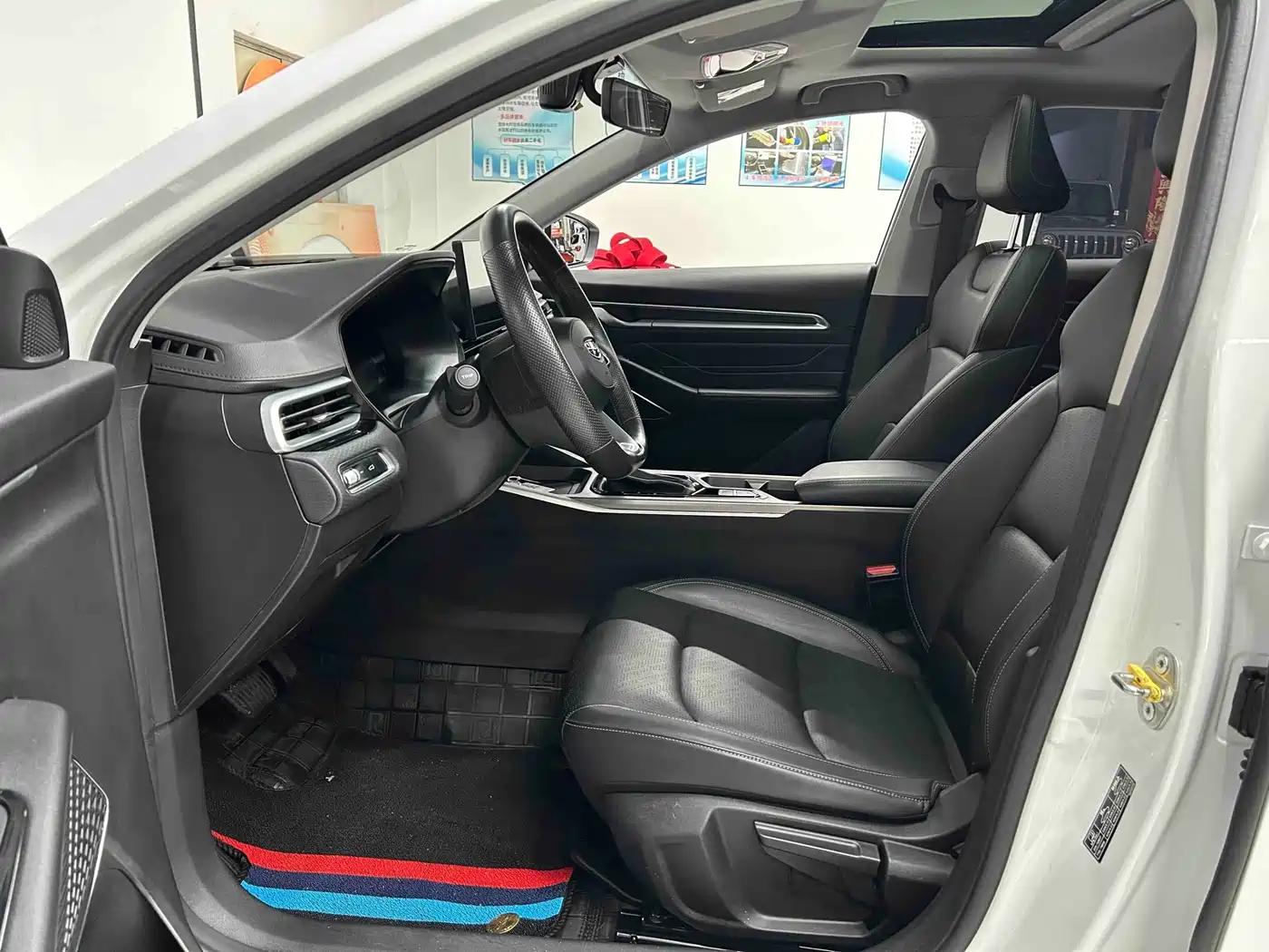 GEELY AUTOMOBILE EMGRAND