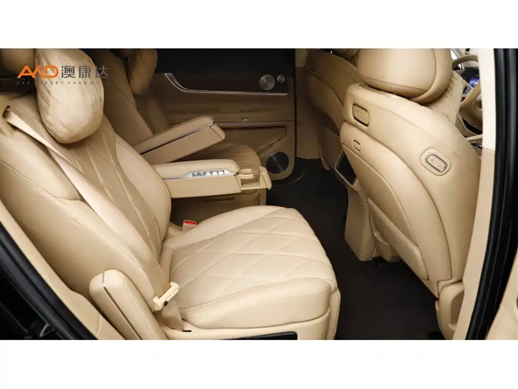 AITO Wenjie AITO M9 2025 Extended Range Ultra 52kWh 6-Seater фото 8