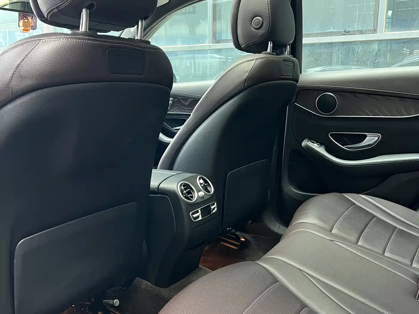Mercedes-Benz GLC 2018 Facelift GLC 300 4MATIC Dynamic фото 11