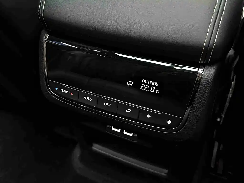 GAC Trumpchi Trumpchi GS8 2022 Pilot Series 2.0TGDI AWD Ultimate Edition (7-Seater) фото 28