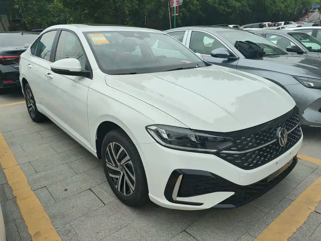 Volkswagen Lavida 2024 Model 1.5L Automatic Starlight 5 Million Edition фото 4