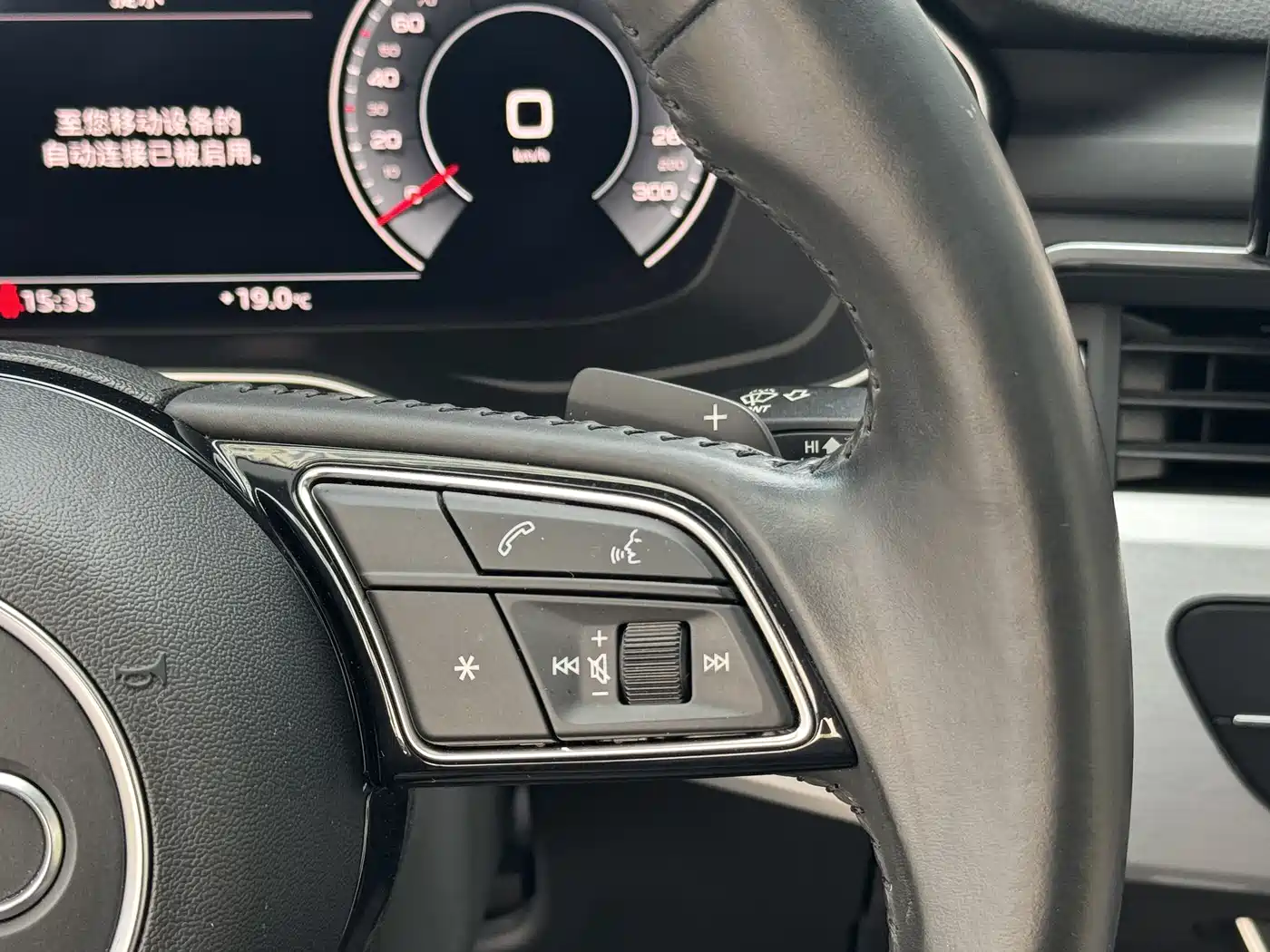Audi A4L 2020 40 TFSI Fashion Dynamic Edition фото 48