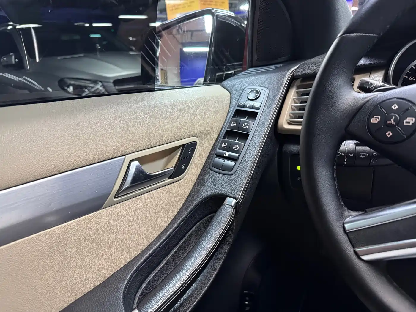 Mercedes-Benz R-Class 2011 R 300 L Business Class фото 27
