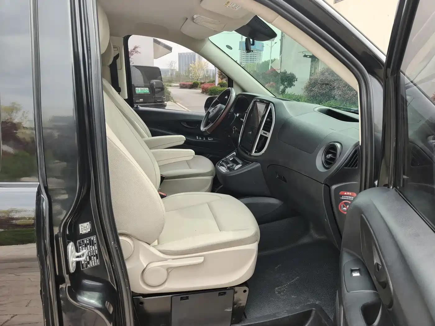 Mercedes-Benz Vito 2016 2.0T Elite Edition фото 9