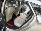 Фото 10 - Geely Binrui