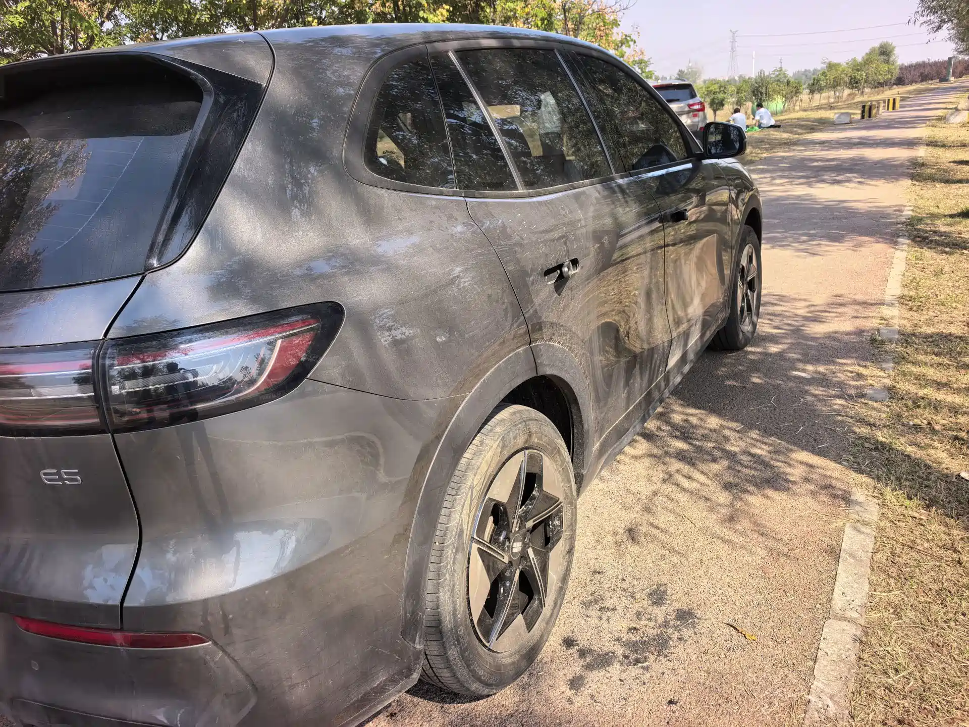 Фото 8 - Geely Galaxy Galaxy E5