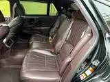 Фото 12 - Lexus LS