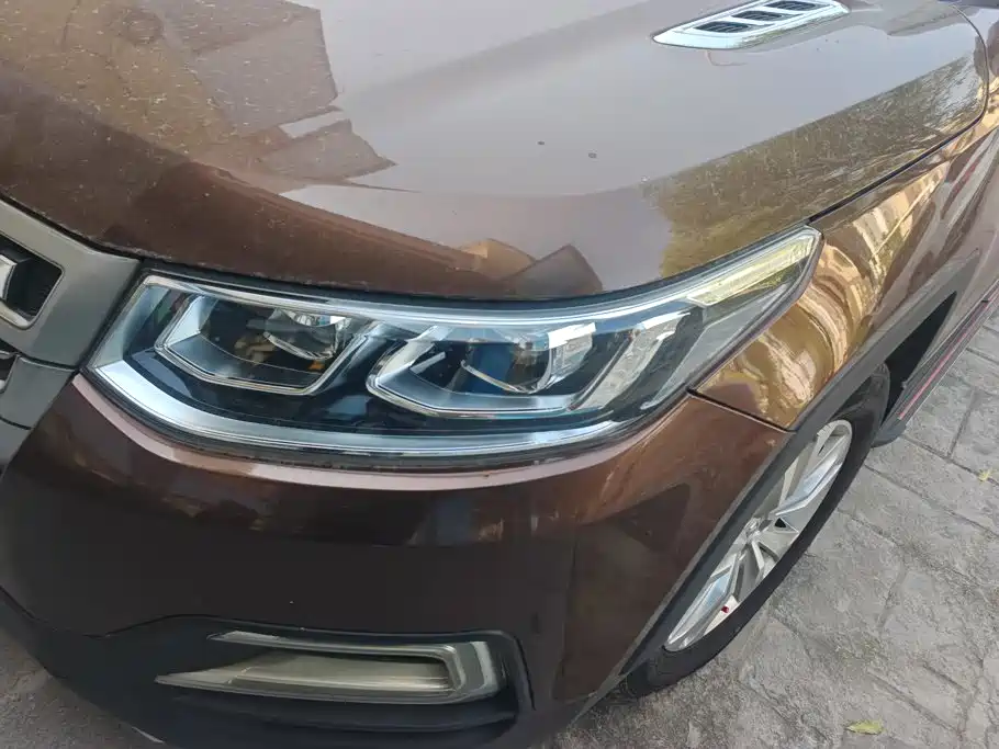 Фото 5 - Changan CS95