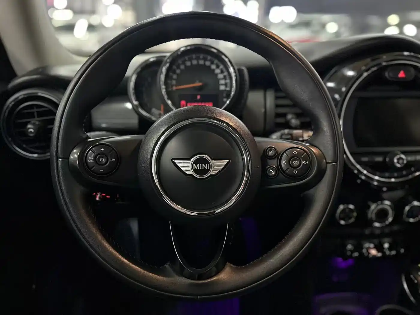 MINI 2016 1.5T COOPER фото 13