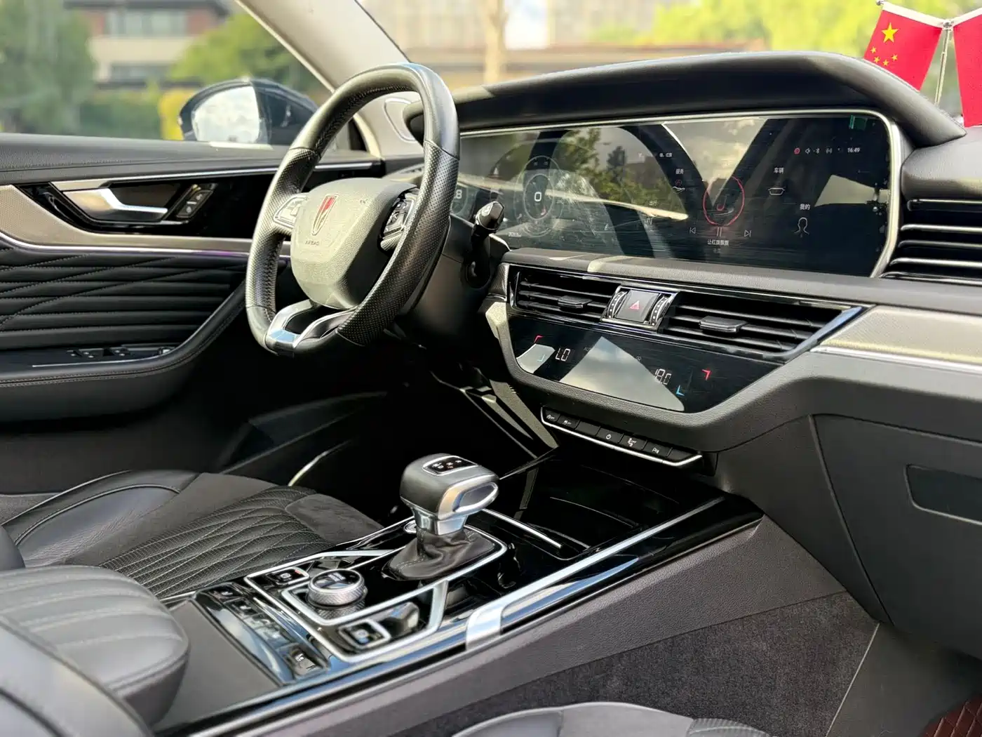 Hongqi HS5 2022 2.0T Smart Connect Flagship AWD Edition фото 14
