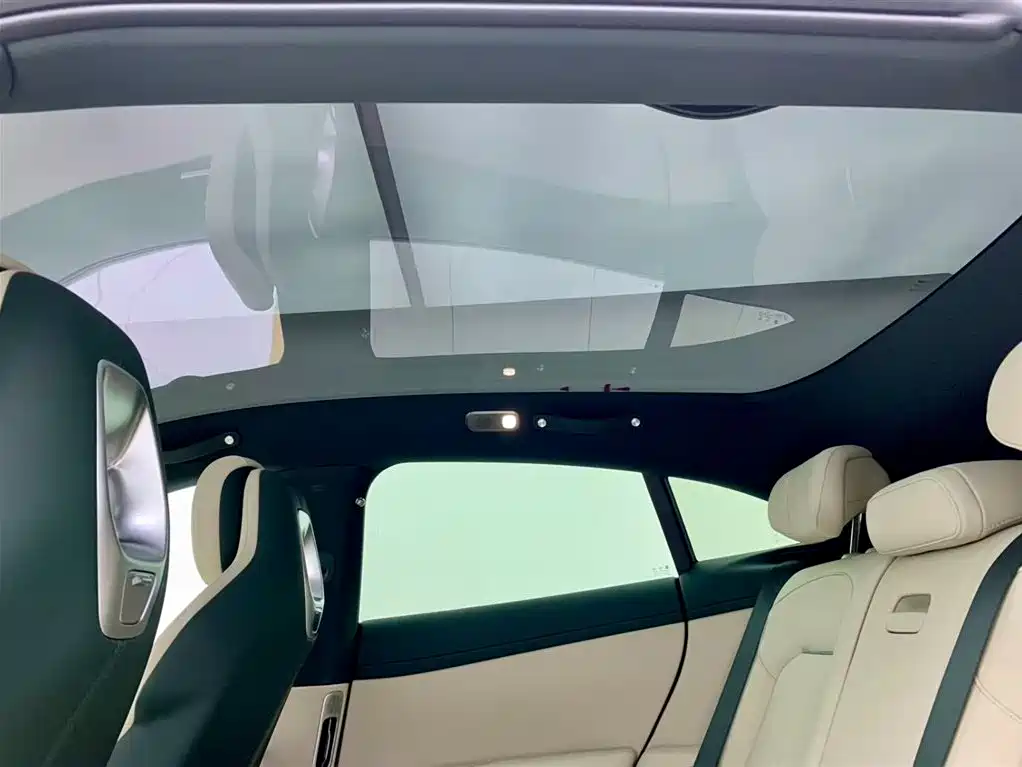 Xiaomi Auto Xiaomi YU7 2025 Extended Range AWD Pro фото 25