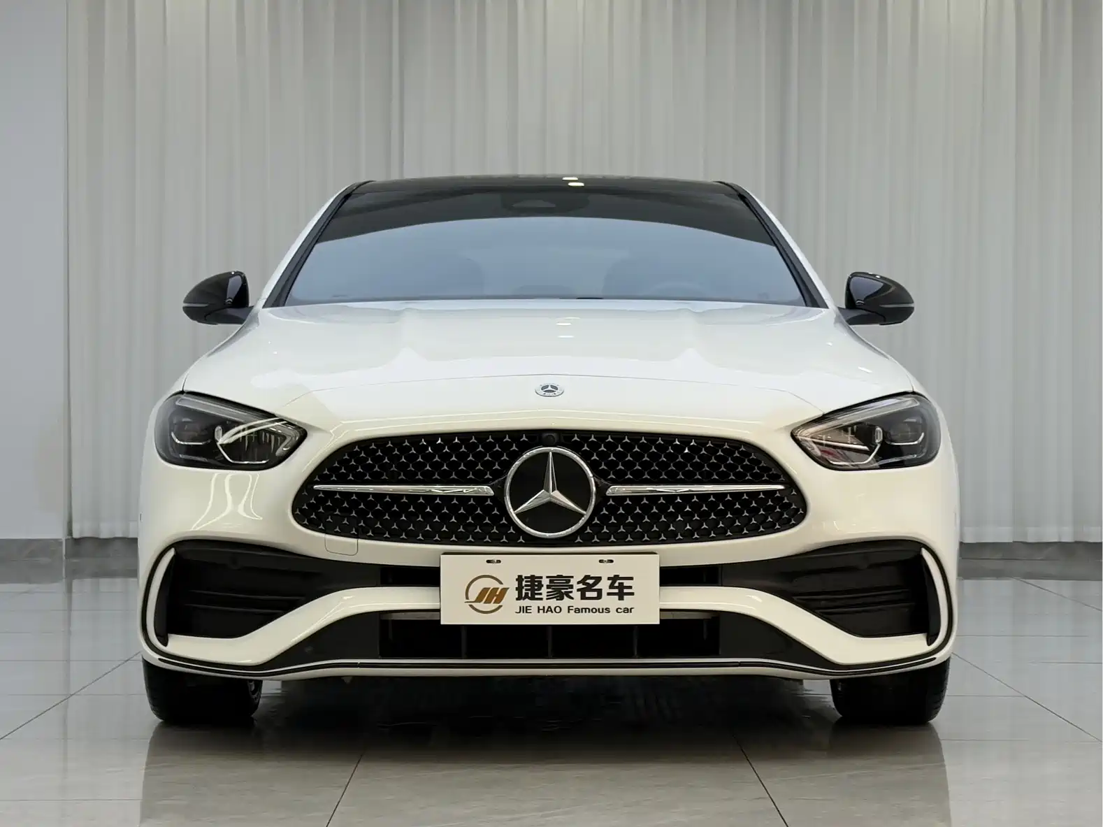 Фото 2 - Mercedes-Benz C-Class