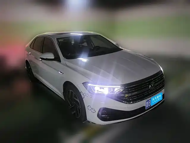 Volkswagen Sagitar 2023 300TSI DSG Surpassing Edition — фото 3