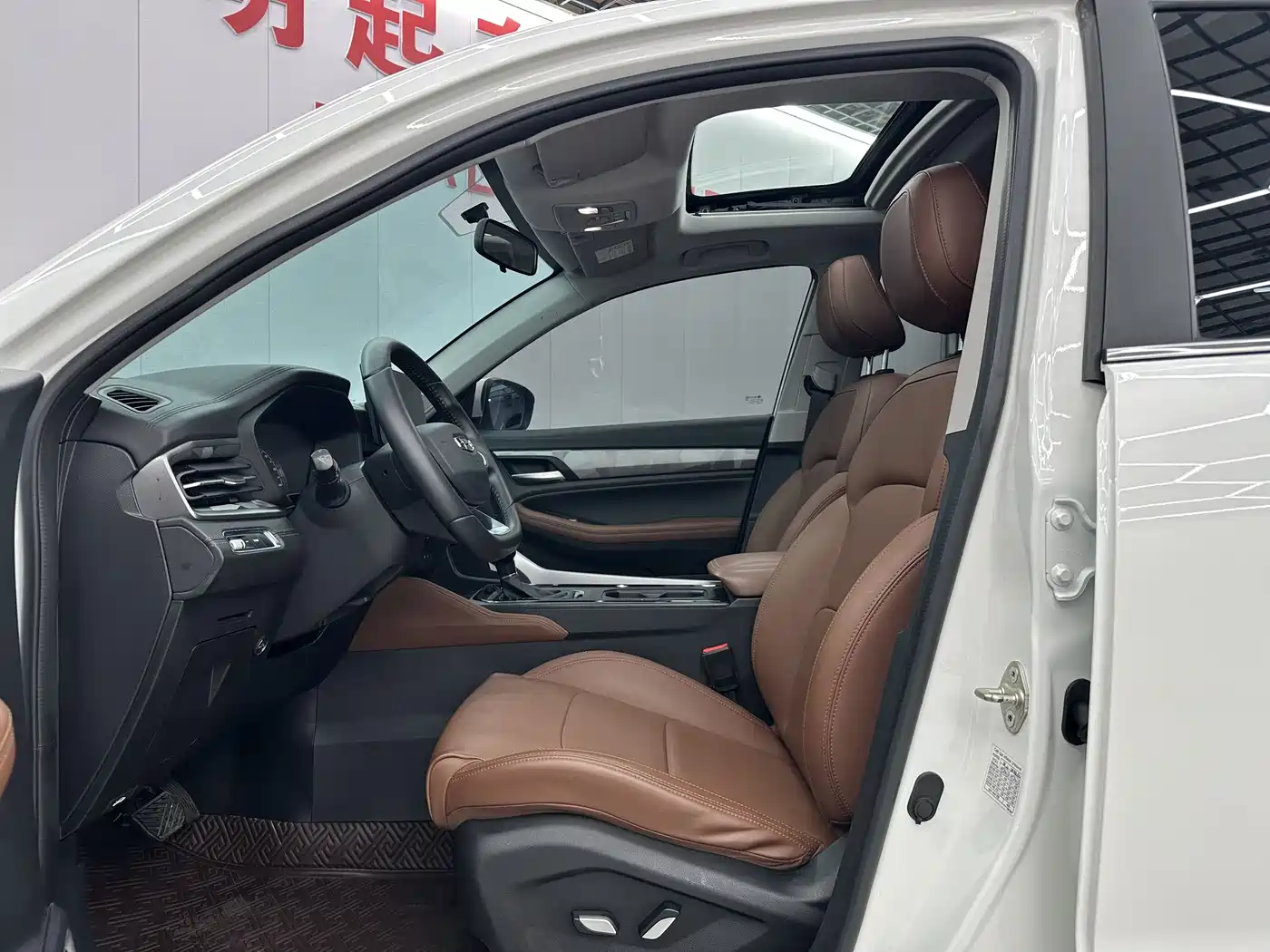 GEELY AUTOMOBILE VISION X6