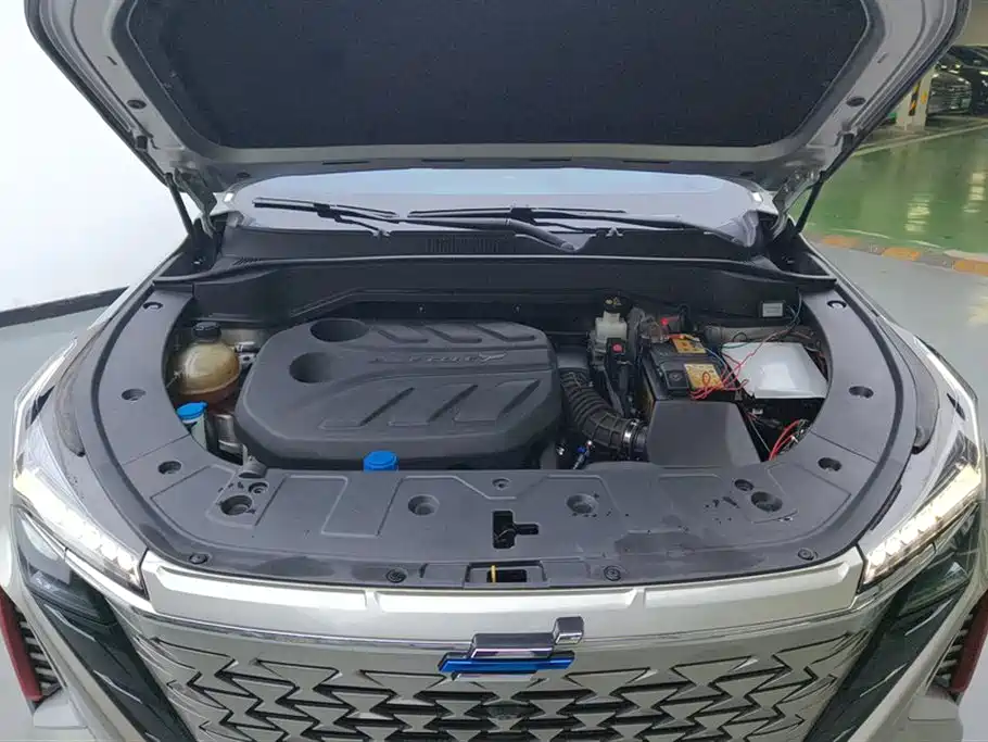 CHANGAN CHANGAN AUCHAN Z6