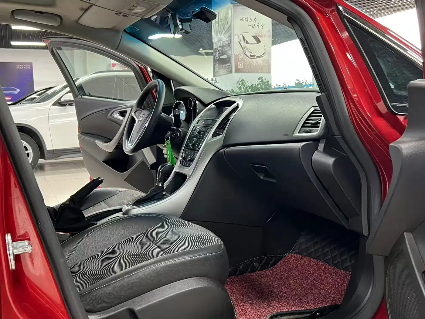 Buick Excelle 2014 XT 1.6L Automatic Fashion фото 13