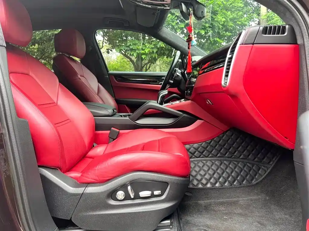 PORSCHE CAYENNE NEW ENERGY