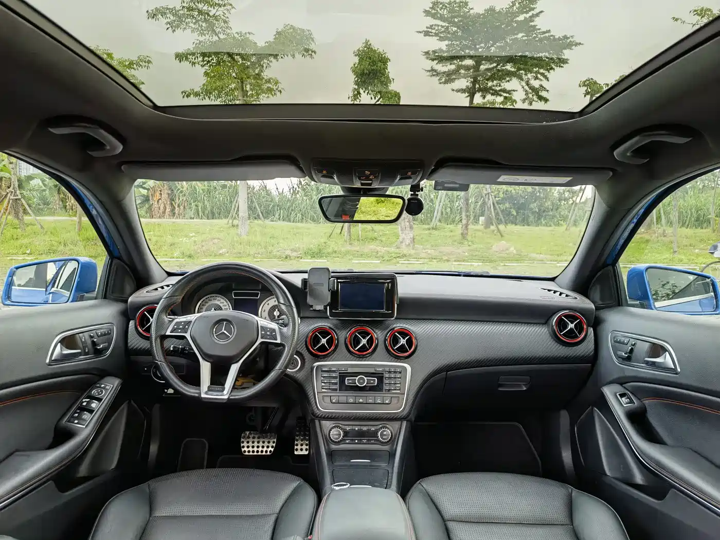 Mercedes-Benz A-Class (Import) 2013 A 260 Sport фото 11
