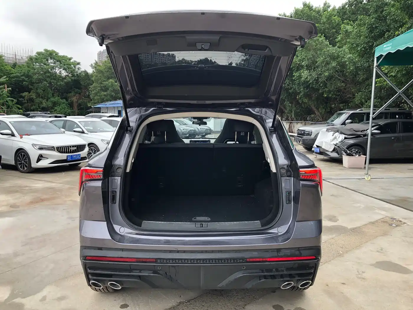 Jetour Dasheng 2025 2025 1.5T DCT Luxury Edition