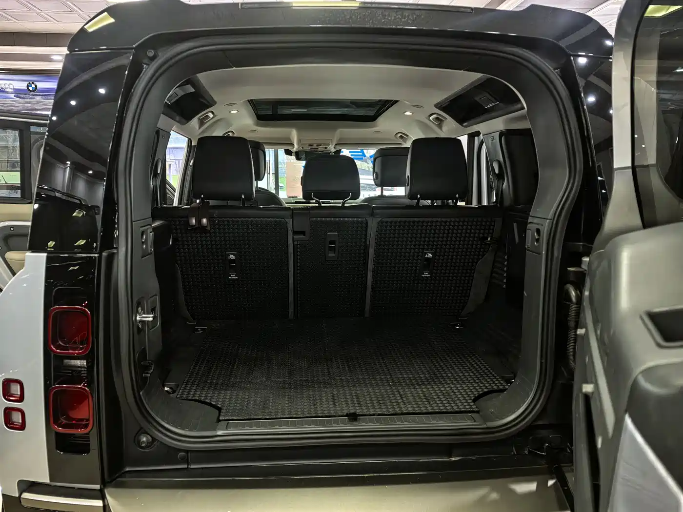 Land Rover Defender 2021 2021 110 P400 X-DYNAMIC HSE