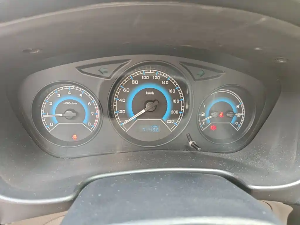 Soueast V3 Lingyue 2018 2015 1.5L Manual Happiness Edition