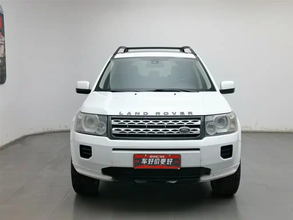 Land Rover Freelander 2 2012 2.0T Si4 SE Petrol фото 2