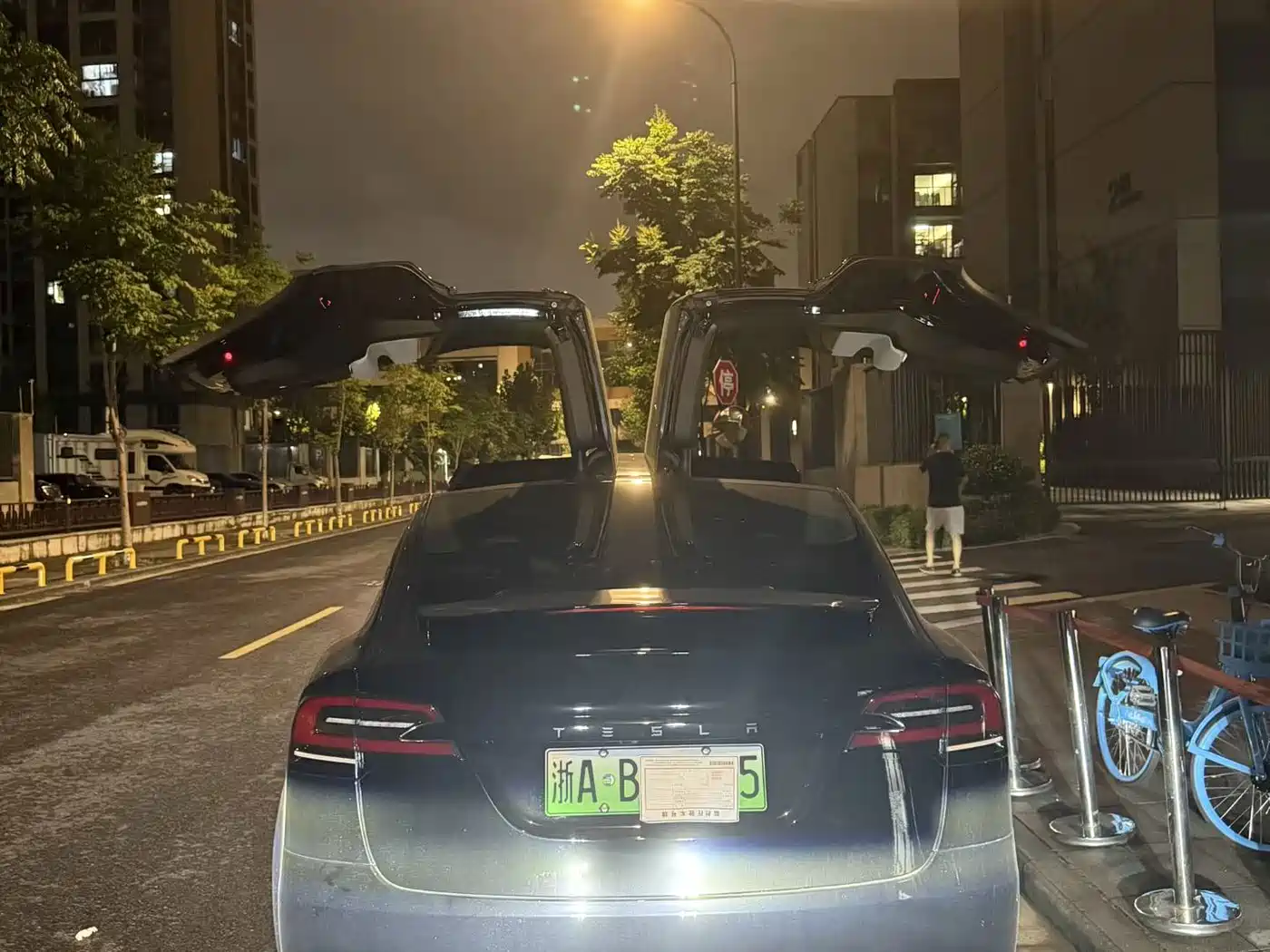Tesla Model X 2023 2023 Dual Motor All-Wheel Drive Edition
