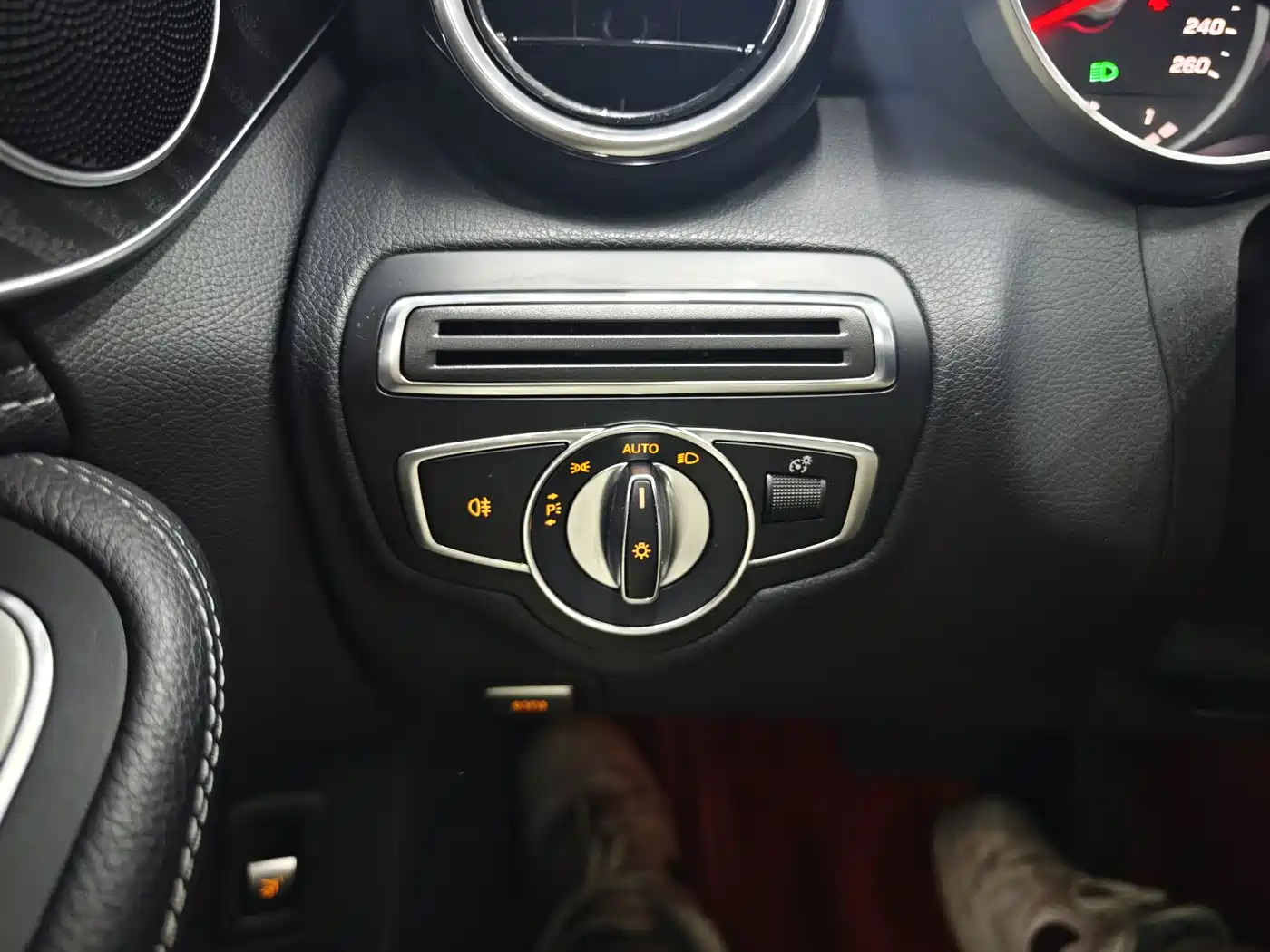 Mercedes-Benz C-Class 2019 C 260 L Sport фото 13
