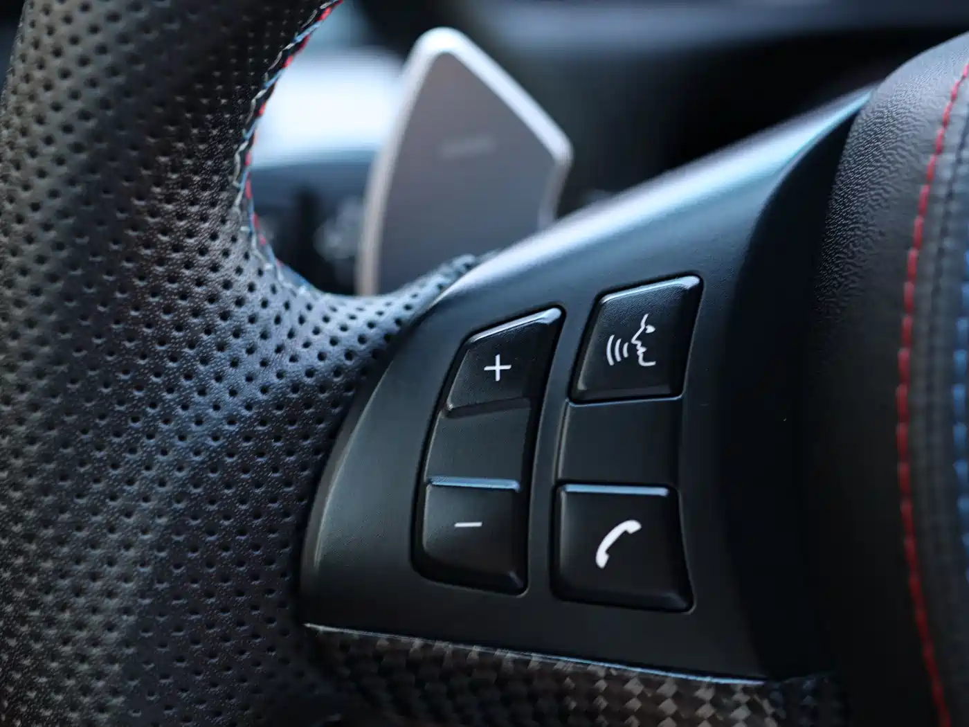 BMW X6 M 2010 X6 M фото 14