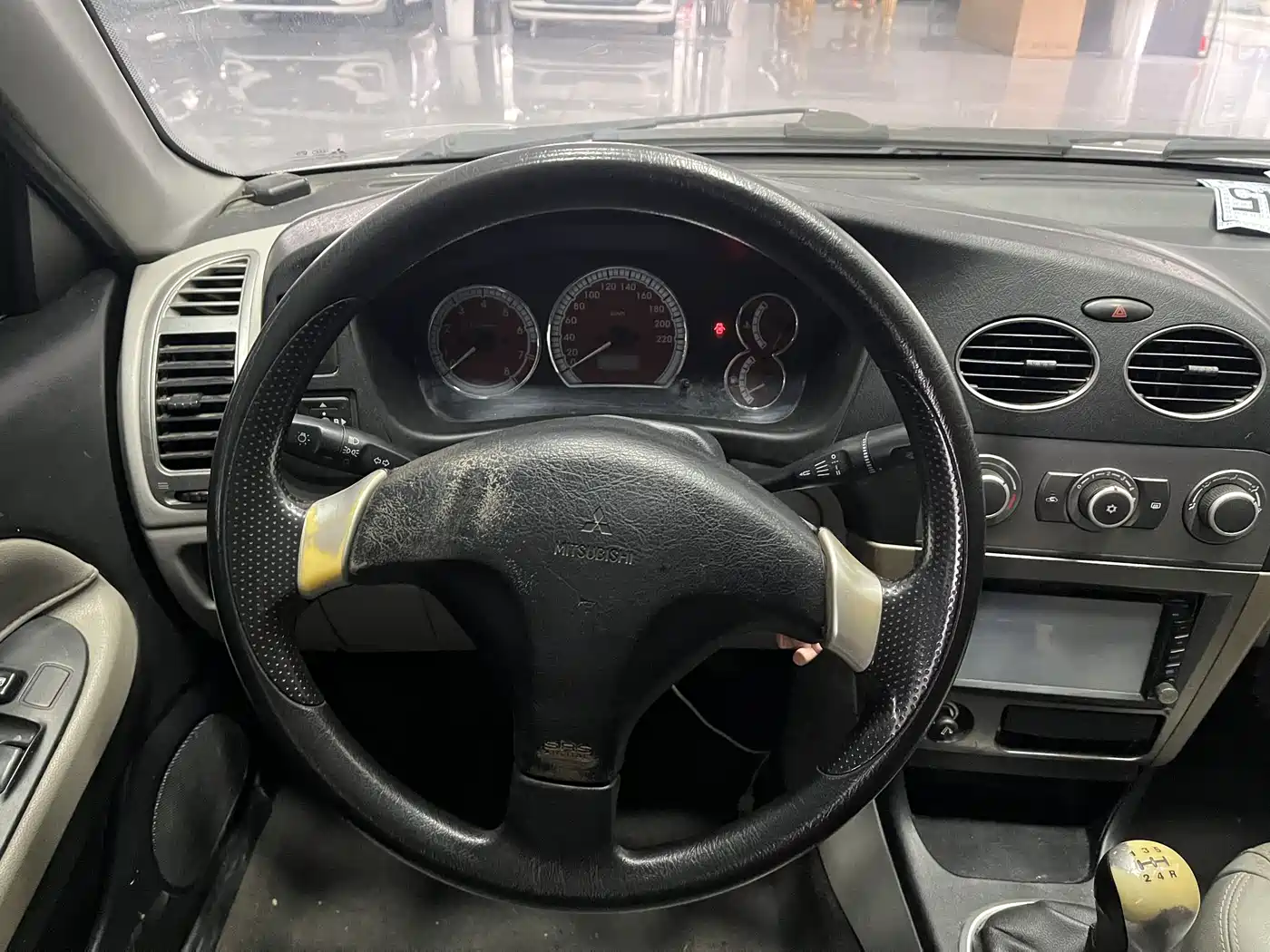 Mitsubishi Lancer 2012 1.6L Manual Comfort SEi фото 10
