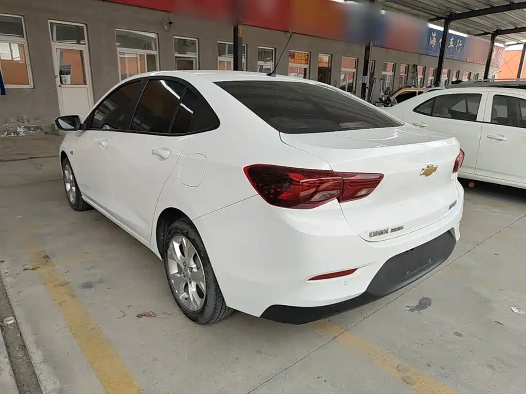 Chevrolet Cavalier 2020 325T Automatic Joy Edition фото 5