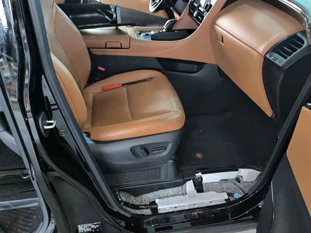 Toyota Vellfire 2024 2024 Crown Hybrid 2.5L Premium Edition