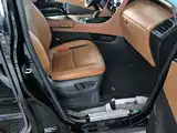 Фото 10 - Toyota Vellfire