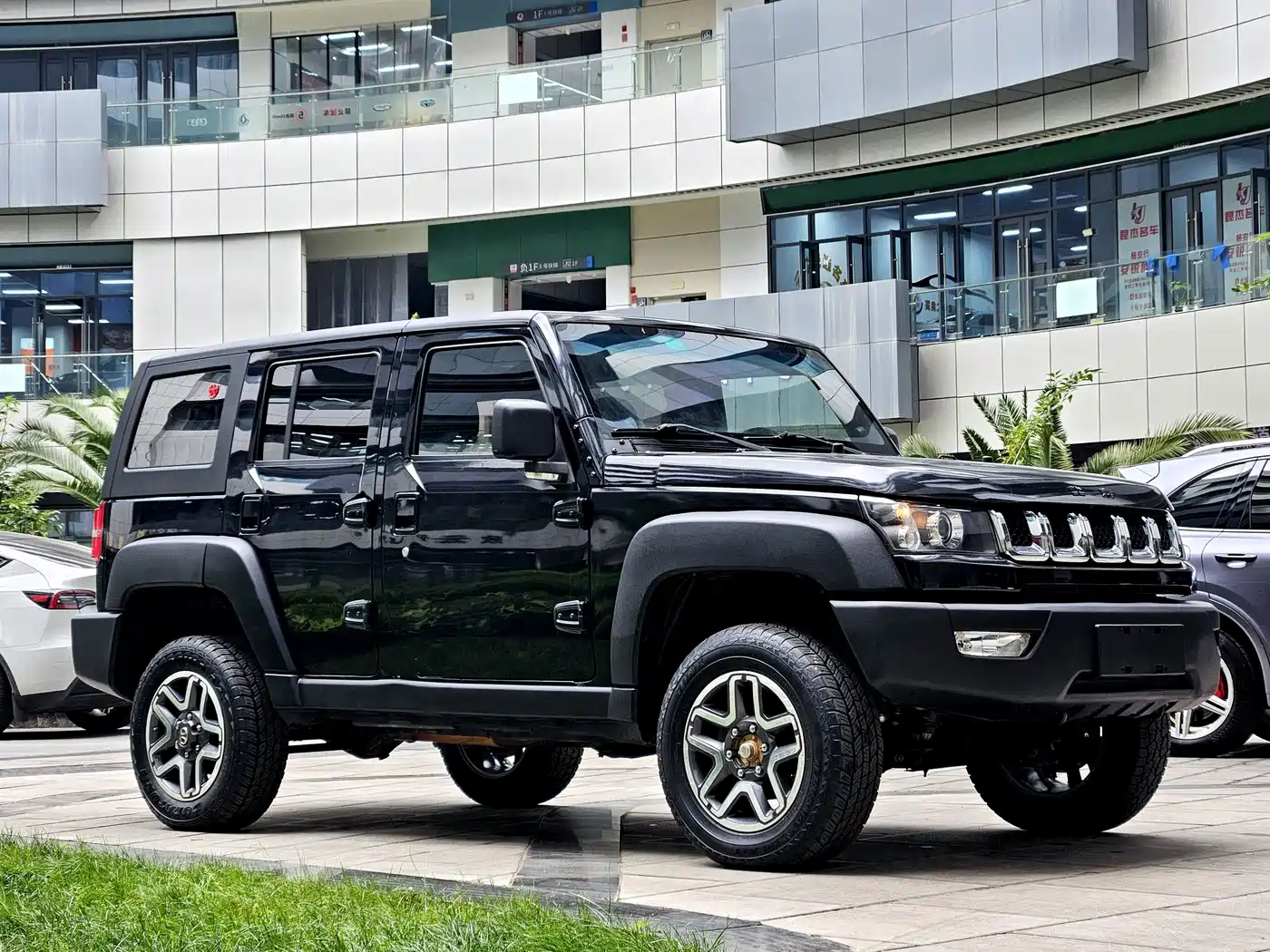 BAIC ORV Beijing Offroad BJ40 2016 2016 Model 40L 2.3T Automatic 4WD Exclusive