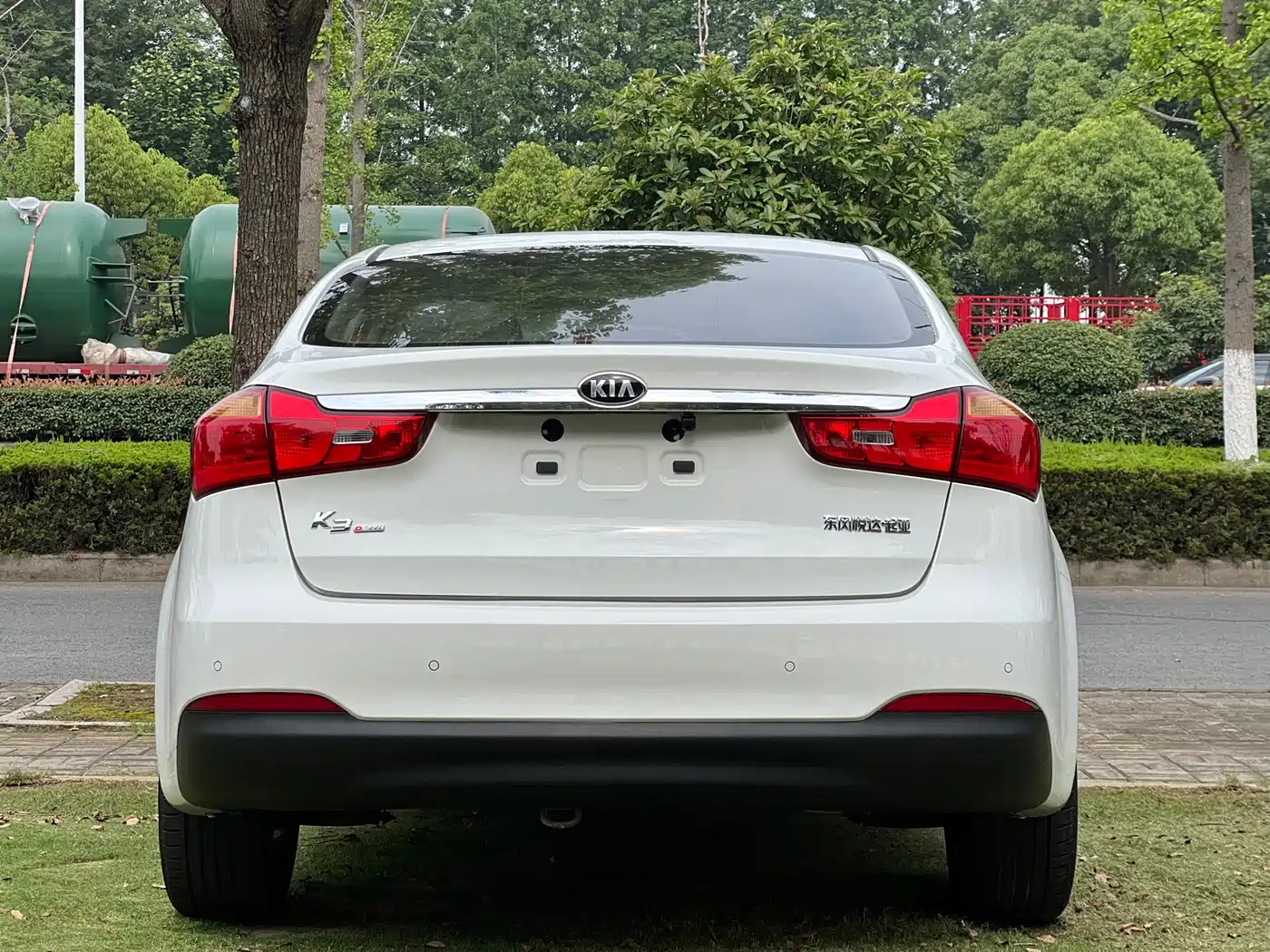 Kia K3 2013 1.6L Automatic GLS фото 8