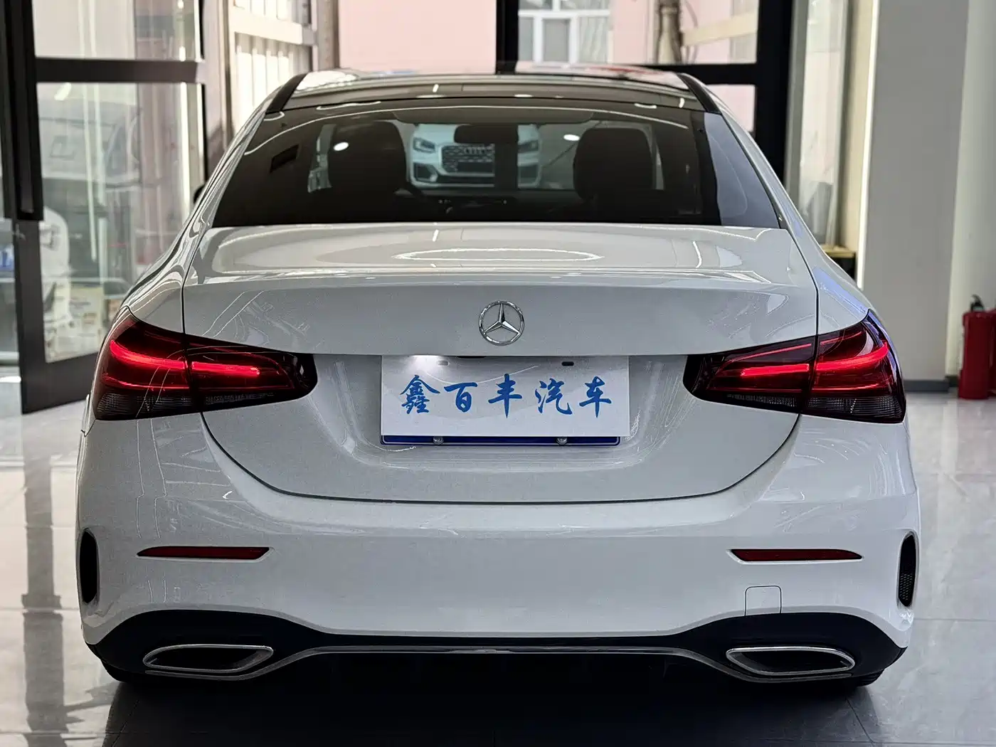 Mercedes-Benz A-Class 2021 A 180 L Sports Sedan фото 9