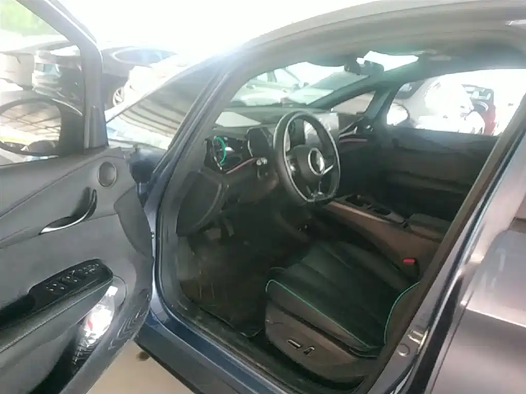 BYD Dolphin 2025 Smart Drive Edition 410km Fashion Version фото 16
