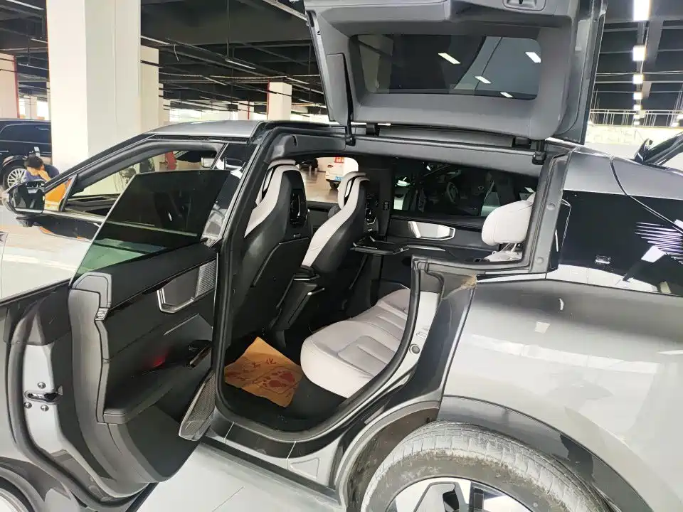 HiPhi Y 2023 2023 810km Long Range Edition