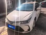 Photo 2 - Toyota Corolla
