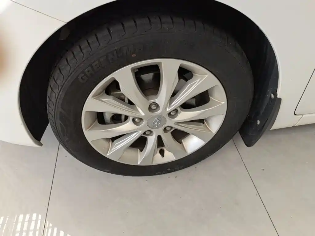 Hyundai Langdong 2017 2016 1.6L Automatic Smart Edition
