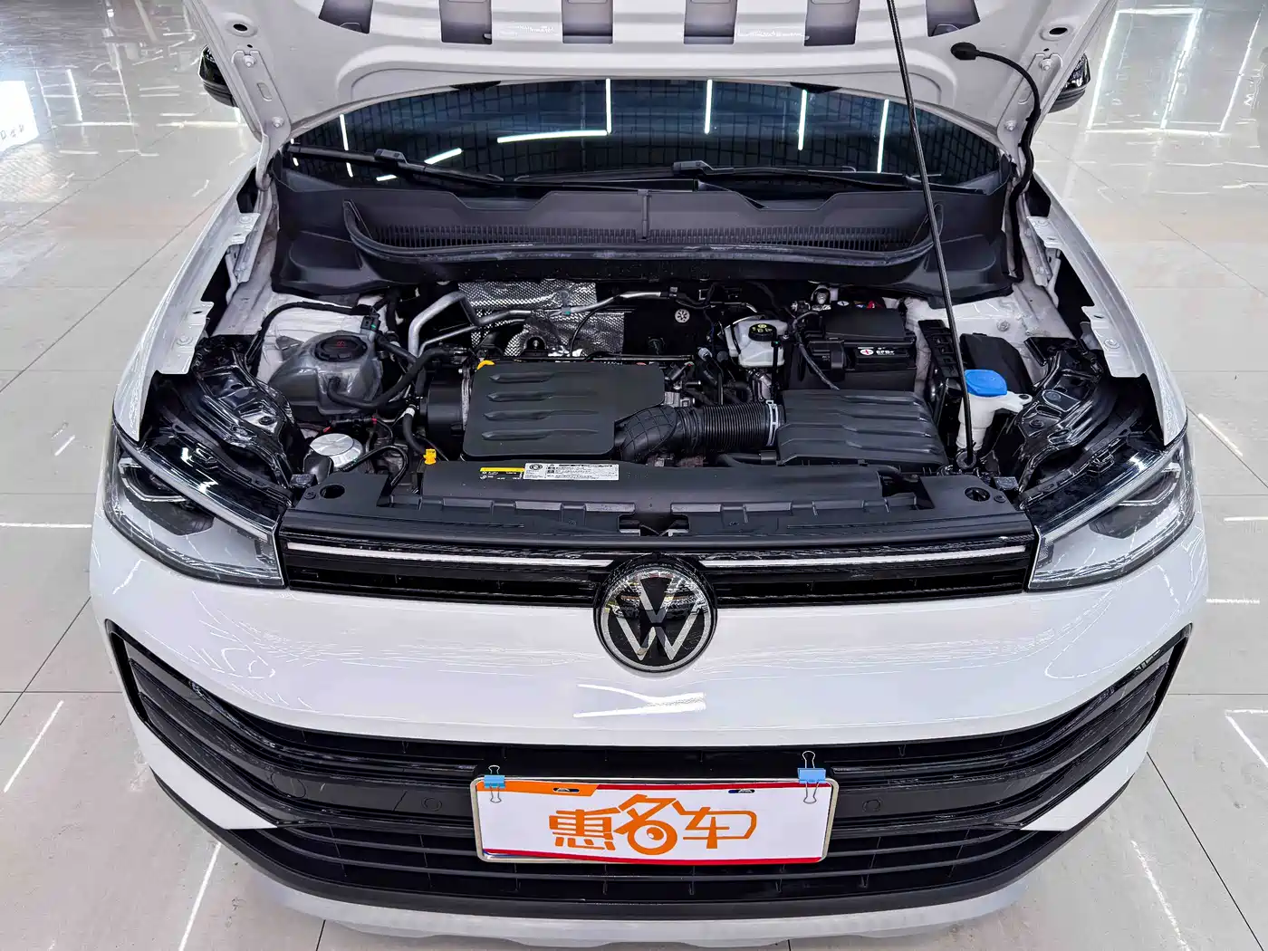 Volkswagen Tharu, миниатюра 4